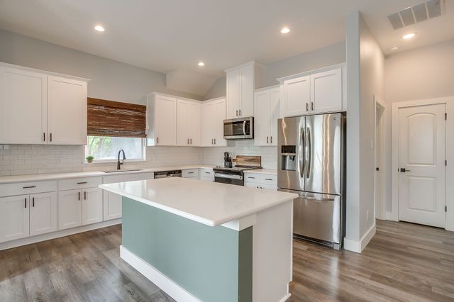 2048 Redemption Drive, Weatherford, TX 76088