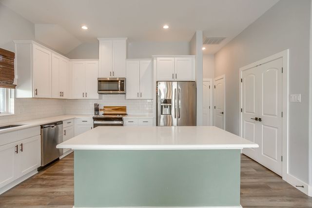 2048 Redemption Drive, Weatherford, TX 76088