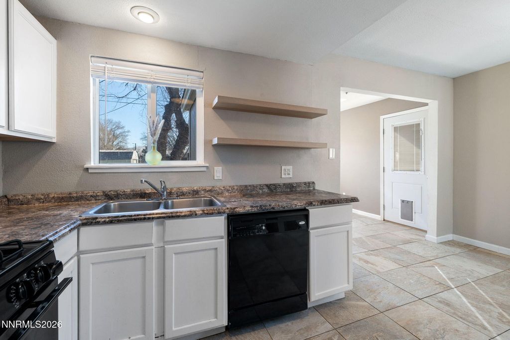Image 9 of property listing at 1108 1st Street, Sparks, NV 89431