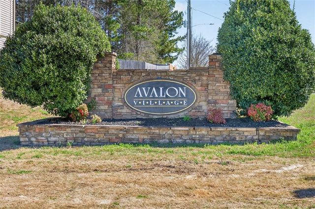 1411 Silvergate Way, Winder, GA 30680