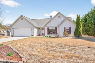 1411 Silvergate Way, Winder, GA 30680