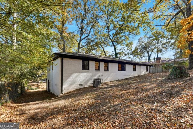 3833 BAKERS FERRY Road SW, Atlanta, GA 30331