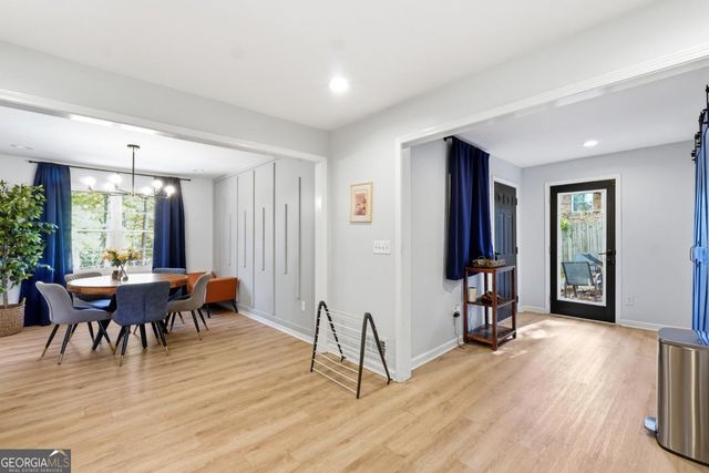 3833 BAKERS FERRY Road SW, Atlanta, GA 30331