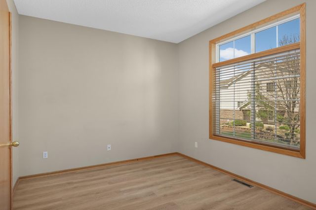 14189 Fountain Hills Court NE, Prior Lake, MN 55372