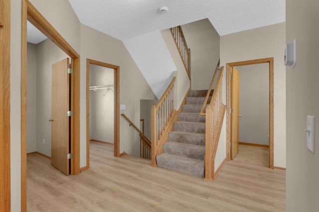 14189 Fountain Hills Court NE, Prior Lake, MN 55372