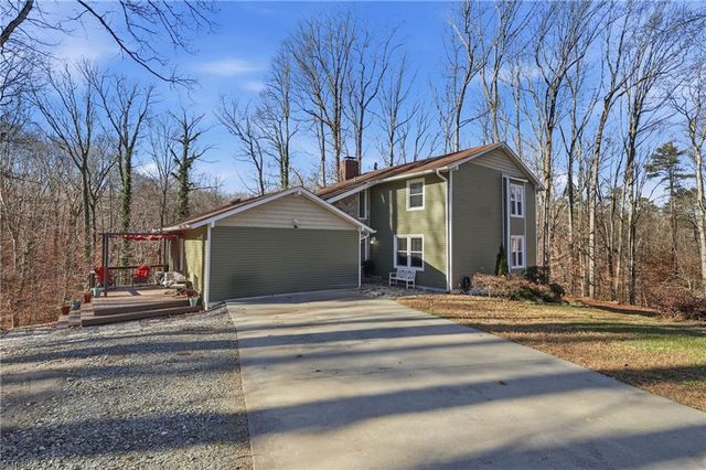 150 Tullyries Lane, Lewisville, NC 27023