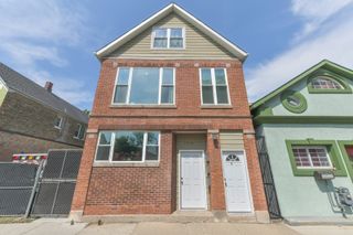 2510 S Sacramento Avenue 2, Chicago, IL 60623