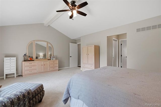 54856 Whitby Way, Shelby Twp, MI 48316