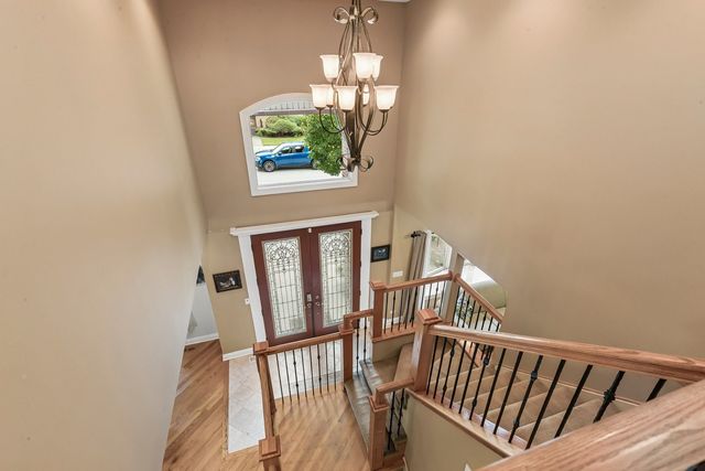 610 W Lonnquist Boulevard, Mount Prospect, IL 60056
