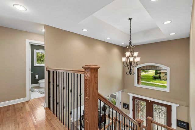 610 W Lonnquist Boulevard, Mount Prospect, IL 60056