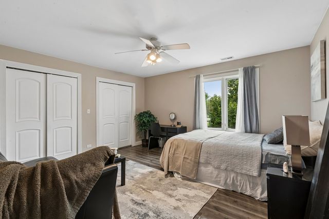 610 W Lonnquist Boulevard, Mount Prospect, IL 60056