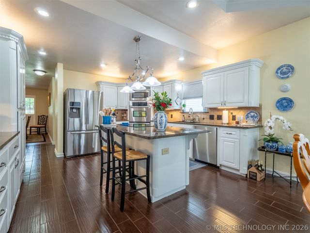 11 Georgetown, Mcalester, OK 74501
