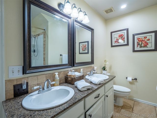 11 Georgetown, Mcalester, OK 74501