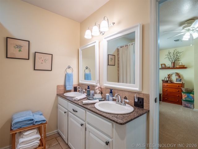 11 Georgetown, Mcalester, OK 74501