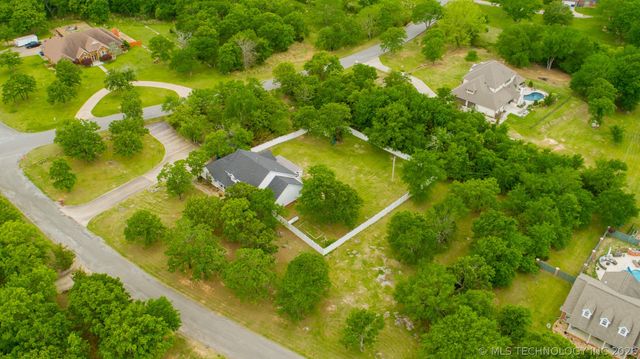 11 Georgetown, Mcalester, OK 74501
