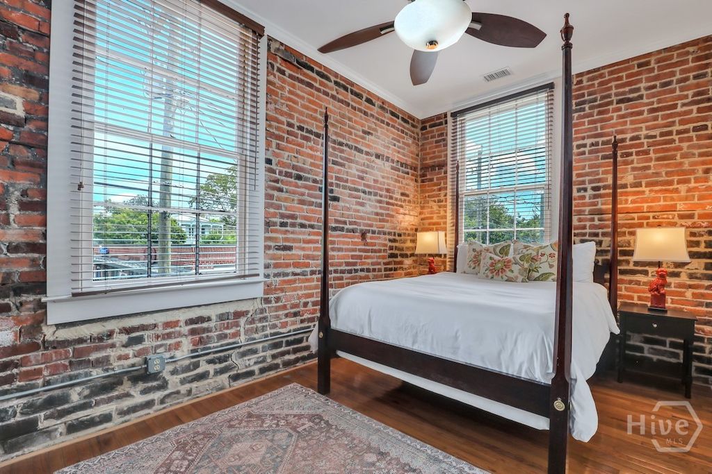 Image 55 of property listing at 1014 Abercorn Street, Savannah, GA 31401