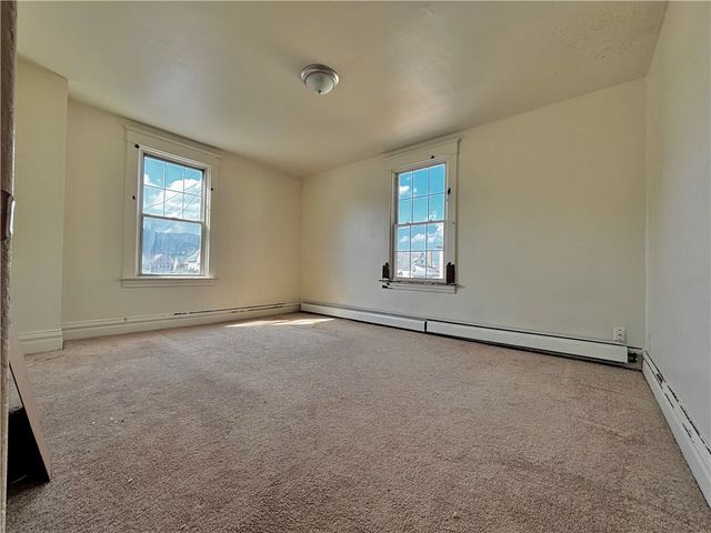 1239 6th Ave, Ford City Boro, PA 16226