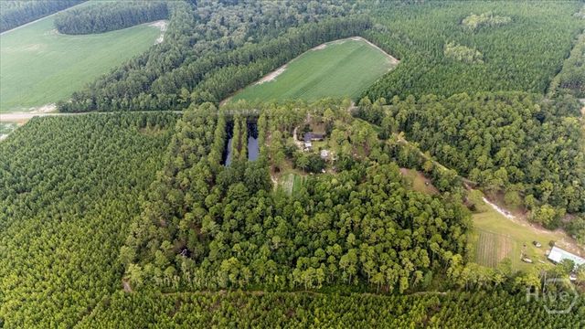 535 Wilma Edwards Road, Pembroke, GA 31321