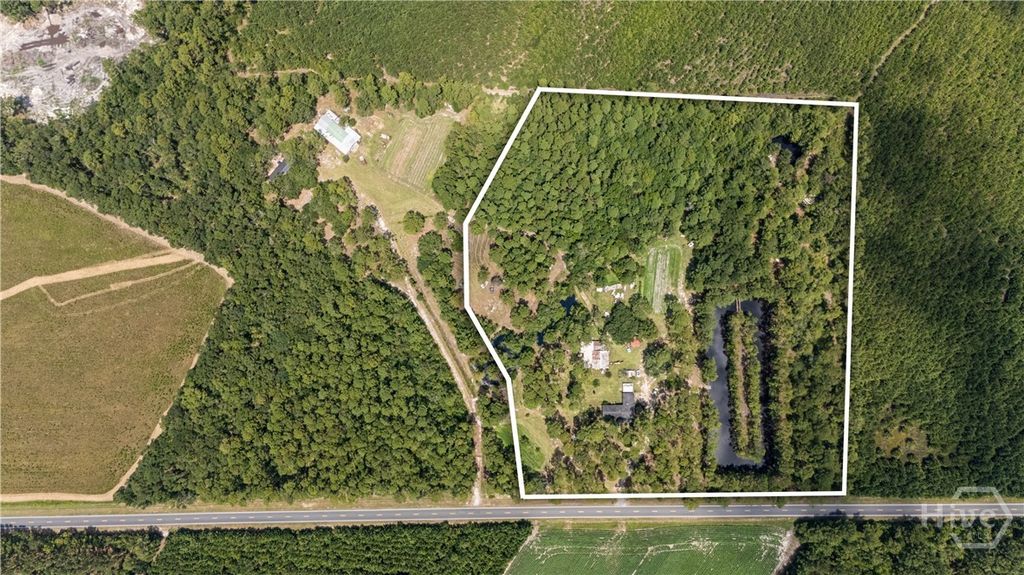 535 Wilma Edwards Road, Pembroke, GA 31321