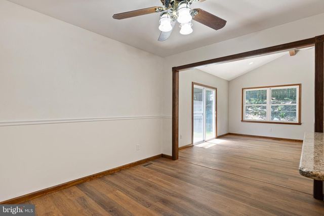 19 PINE LN, North East, MD 21901