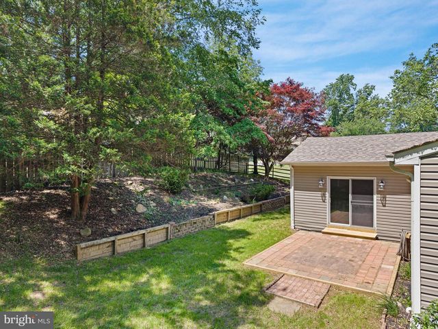 19 PINE LN, North East, MD 21901