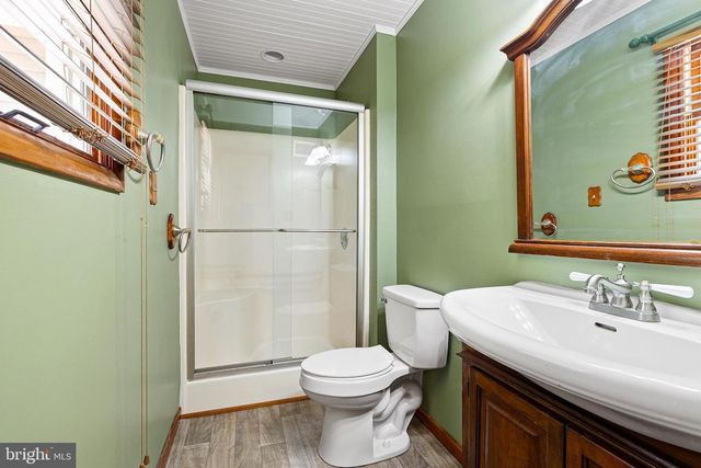 19 PINE LN, North East, MD 21901