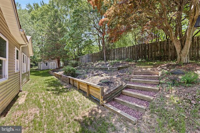 19 PINE LN, North East, MD 21901