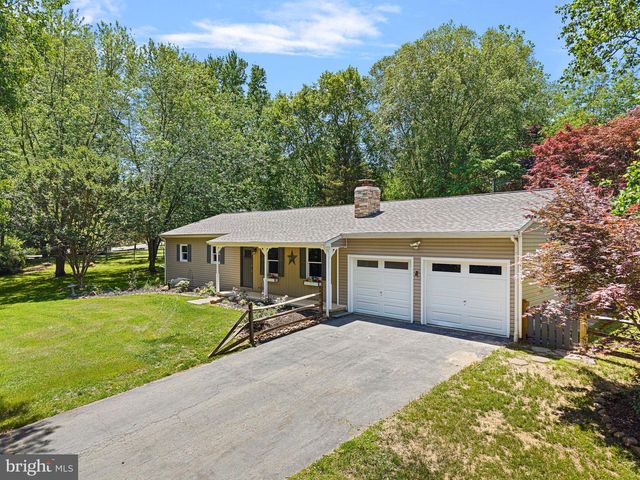 19 PINE LN, North East, MD 21901