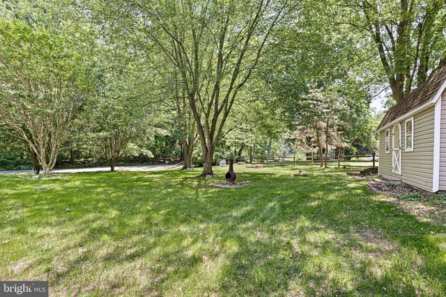 19 PINE LN, North East, MD 21901
