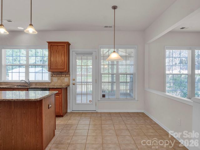 11126 Maplehurst Drive, Charlotte, NC 28277