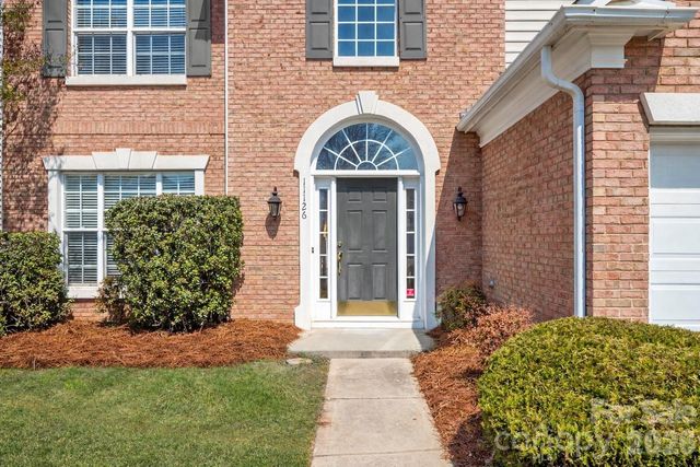 11126 Maplehurst Drive, Charlotte, NC 28277