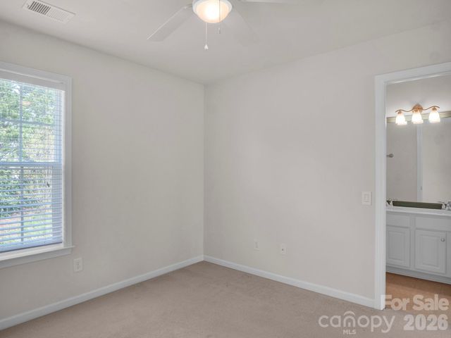 11126 Maplehurst Drive, Charlotte, NC 28277