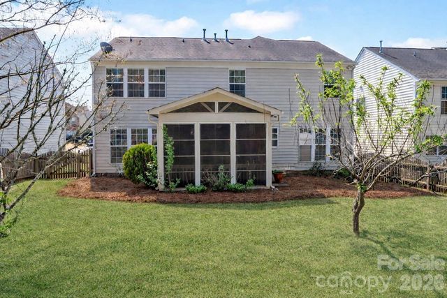 11126 Maplehurst Drive, Charlotte, NC 28277