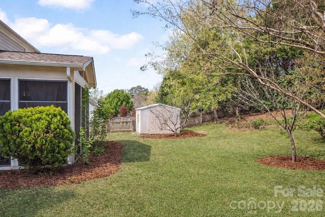 11126 Maplehurst Drive, Charlotte, NC 28277