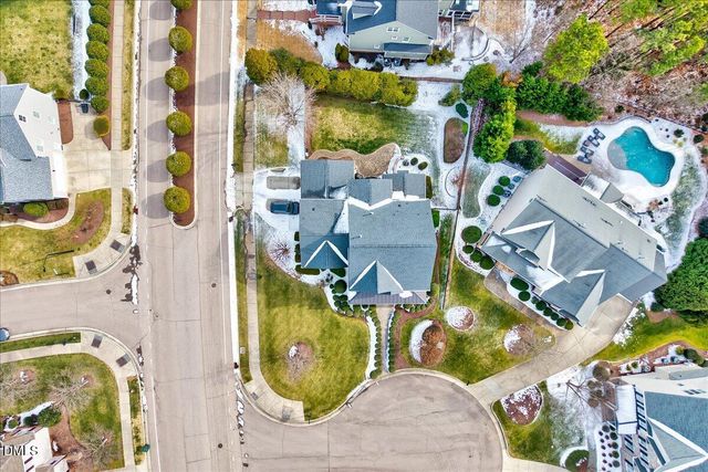 101 Foxdale Grant Court, Cary, NC 27519