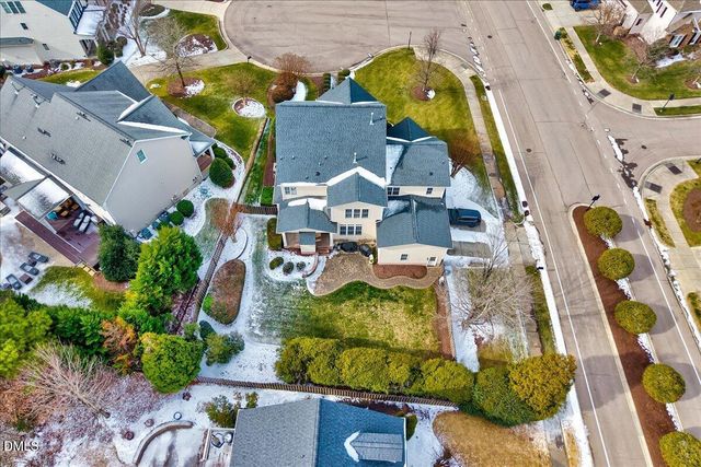 101 Foxdale Grant Court, Cary, NC 27519