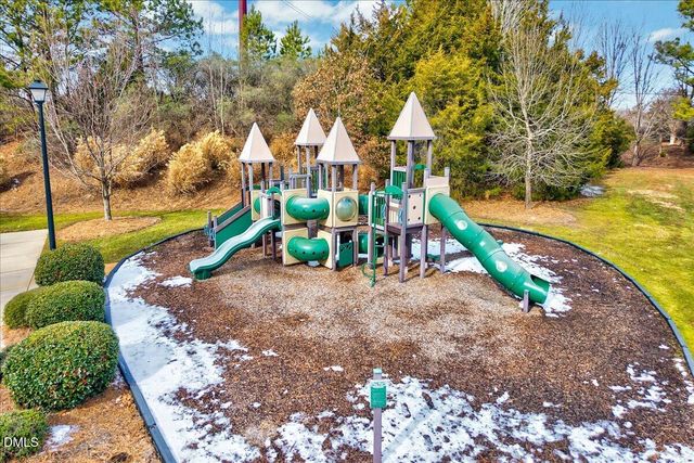 101 Foxdale Grant Court, Cary, NC 27519