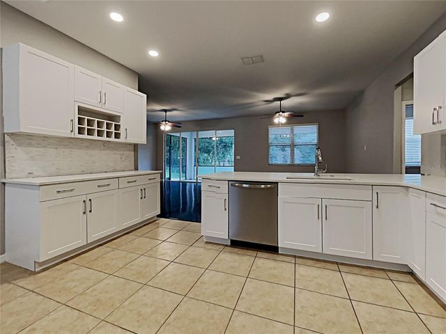 1804 STONEYWOOD WAY, Apopka, FL 32712