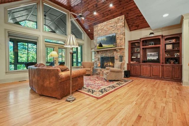 490 Wedgewood Drive, Big Canoe, GA 30143