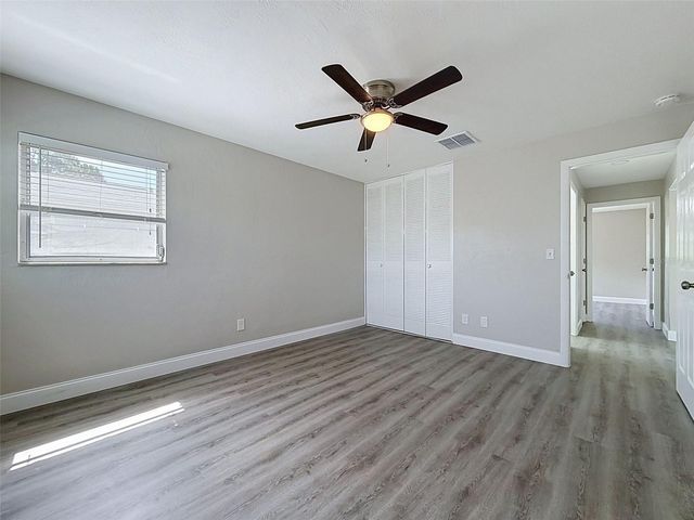 307 87TH AVENUE NE, St Petersburg, FL 33702