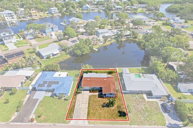 307 87TH AVENUE NE, St Petersburg, FL 33702