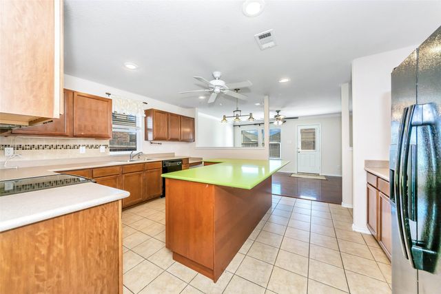 12644 Harvest Grove Drive, Fort Worth, TX 76244