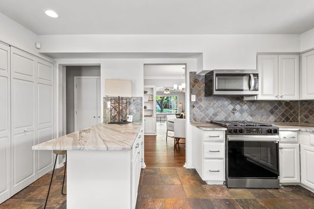 6211 Marquita Avenue, Dallas, TX 75214