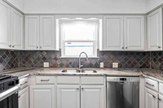 6211 Marquita Avenue, Dallas, TX 75214