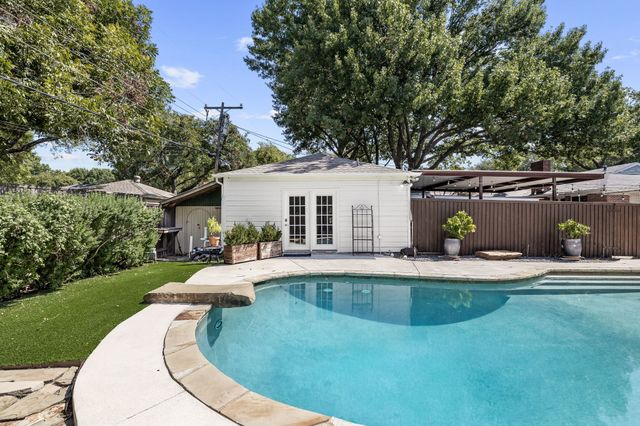 6211 Marquita Avenue, Dallas, TX 75214