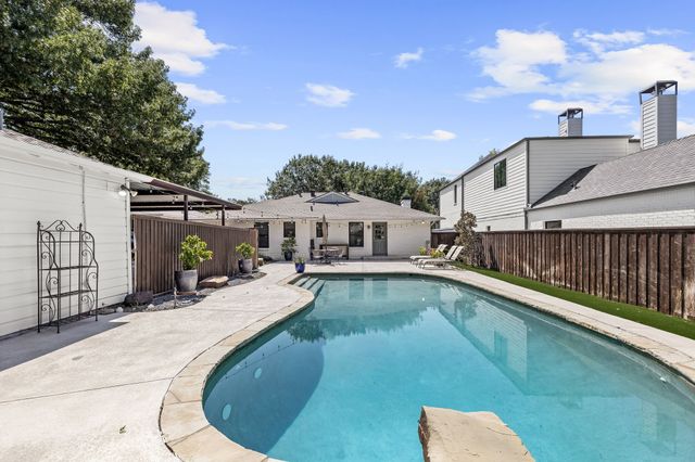 6211 Marquita Avenue, Dallas, TX 75214