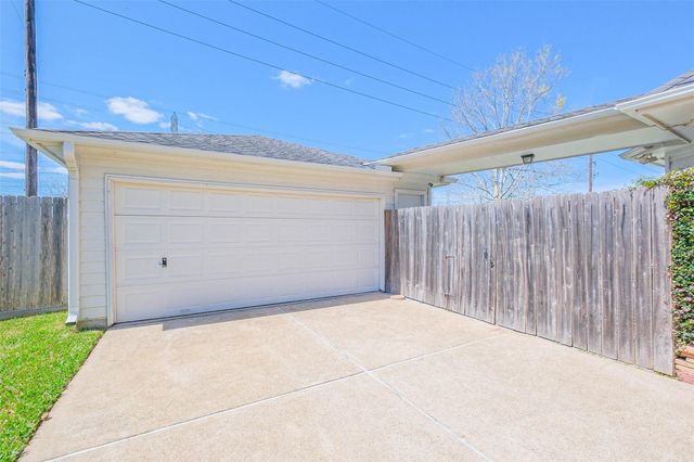 3522 Virgin Island Drive, Sugar Land, TX 77479