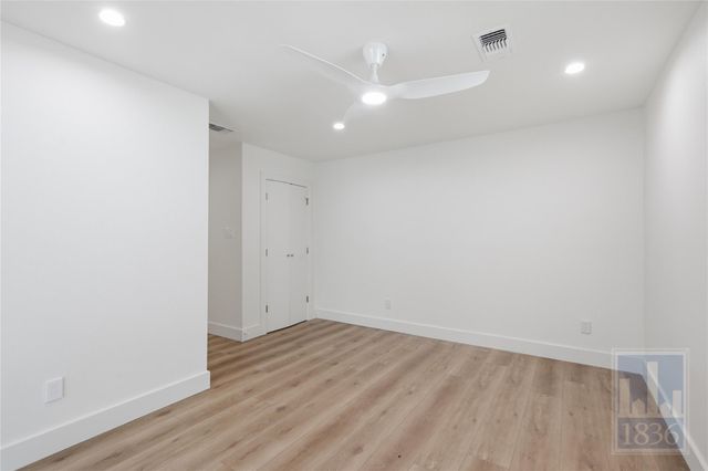 2703 Burleson RD, Austin, TX 78741