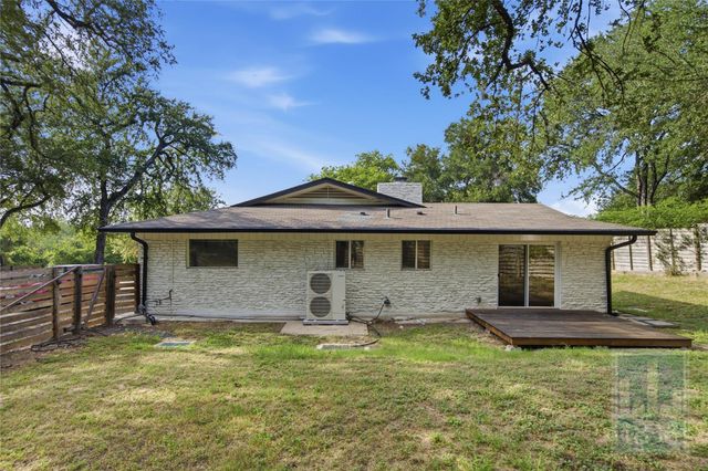 2703 Burleson RD, Austin, TX 78741