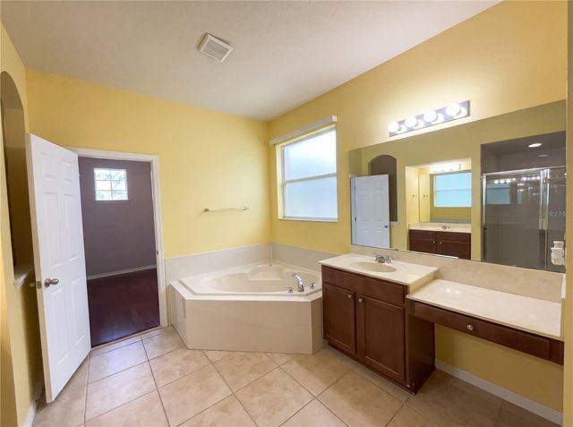 15130 OVATION DRIVE, Winter Garden, FL 34787